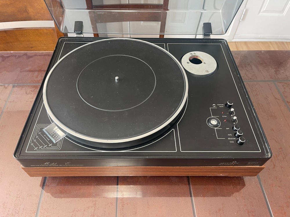 HIGH-END ariston audio RD11 model E series belt drive/auto stop TURNTABLE