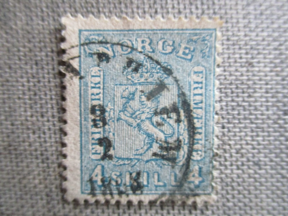Norway, Scott# 8, used