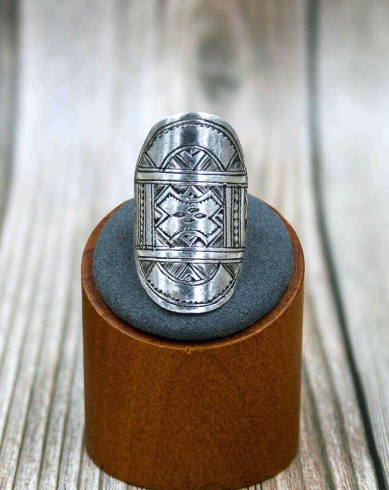 *Southwestern Large Ring Size 9.75
