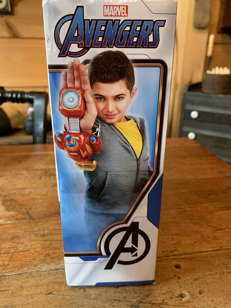 Nerf Power Moves Marvel Avengers Iron Man Repulsive Blast