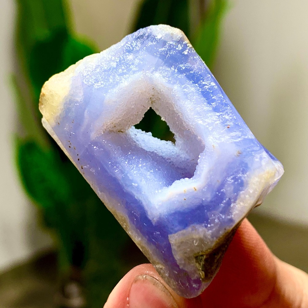 33GNatural Blue striped agate Crystal Chunks piece form Mineral Specimens