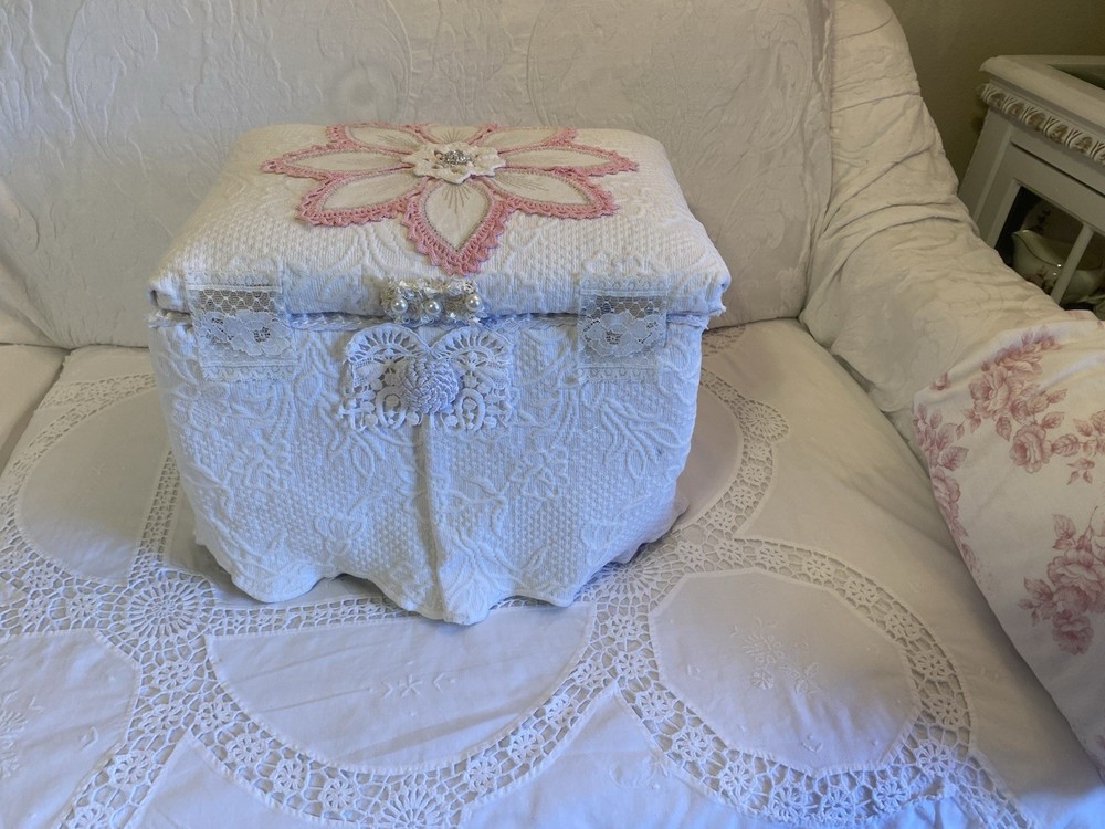 Shabby Chic Grandma Core Sewing Box