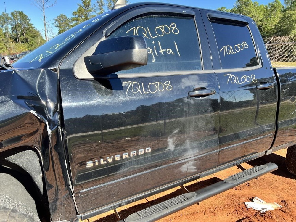 SILVRDO15 2018 High Mounted Stop Light 104750224