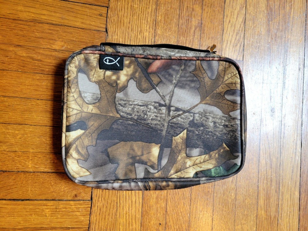 Divinity Boutique Bible Basics Autumn Forest Camo, Extra Large