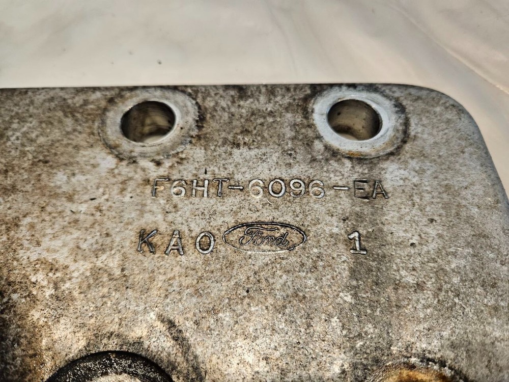 CAT C12 DIESEL ENGINE MOUNT ENGINE REAR 3685582 F6HT6096EA OEM