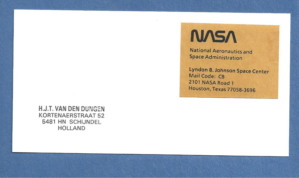 PIERRE THUOT SHUTTLE STS-36 SIGNED SPACE CARD