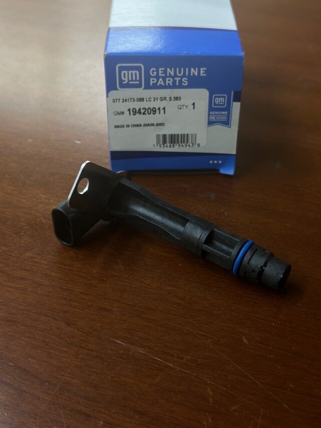 Genuine GM Camshaft Position Sensor 19420911