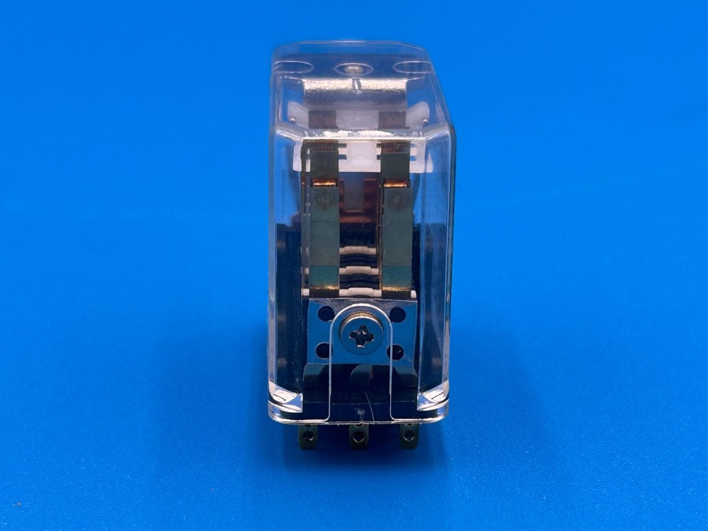 ✅Valleylab Electromechanical RF Board Relay✅