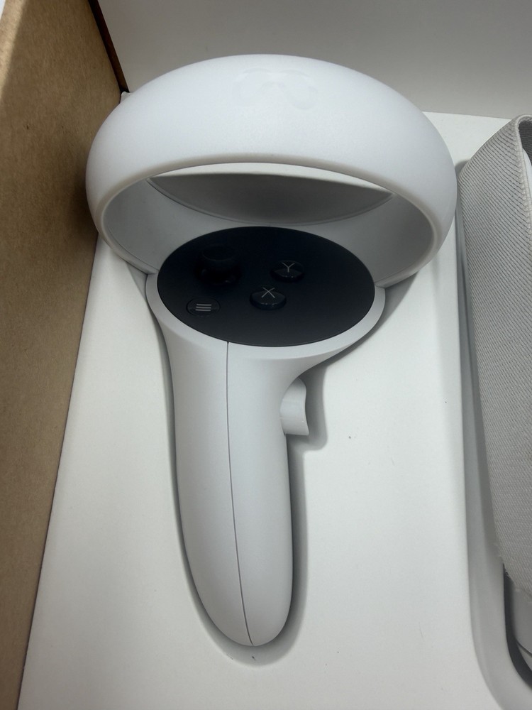 Genuine Meta Oculus Quest 2 256GB VR Headset Bundle with Controllers Tested