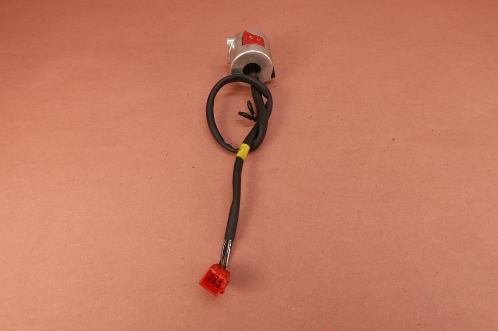 2003-2008 Honda VTX1300C Right Handlebar Stop Start Kill Switch