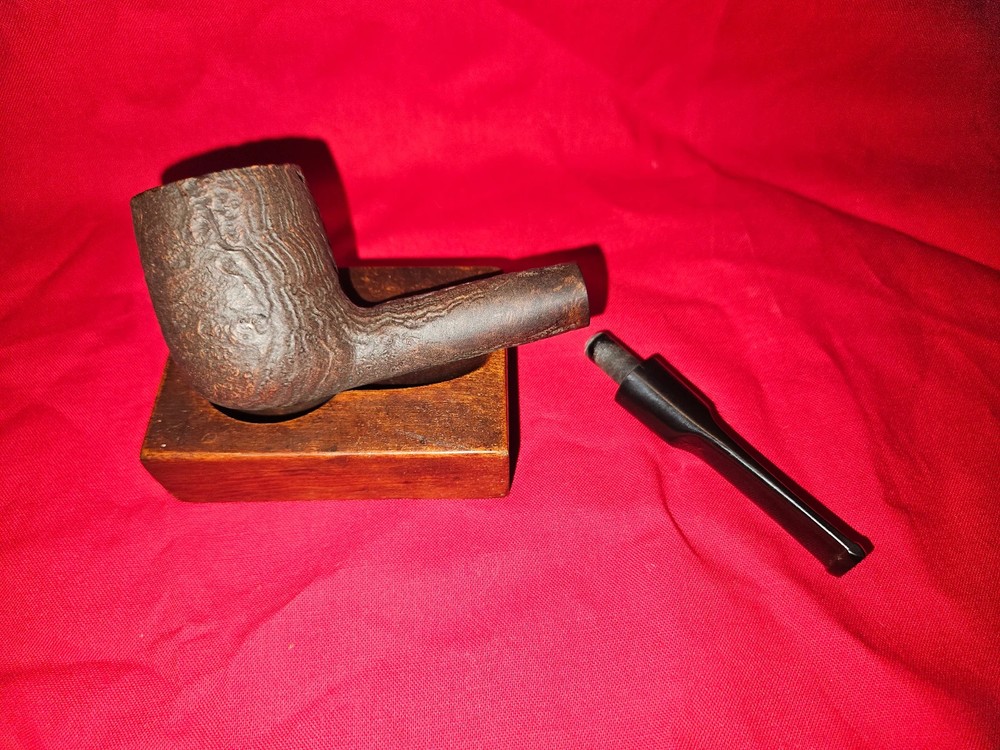 NEW Unmarked Smoke Pipe