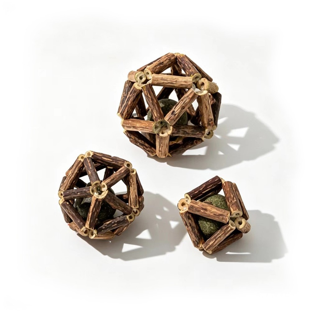 Natural Matatabi Silvervine , Catnip Inside, Interactive cat Toy ball, 3 Pack