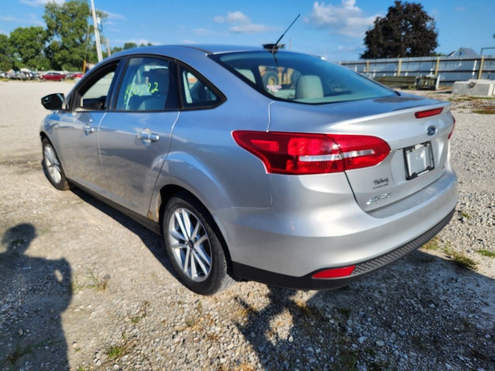 2015-2018 Ford Focus Front 4.2" Display Screen