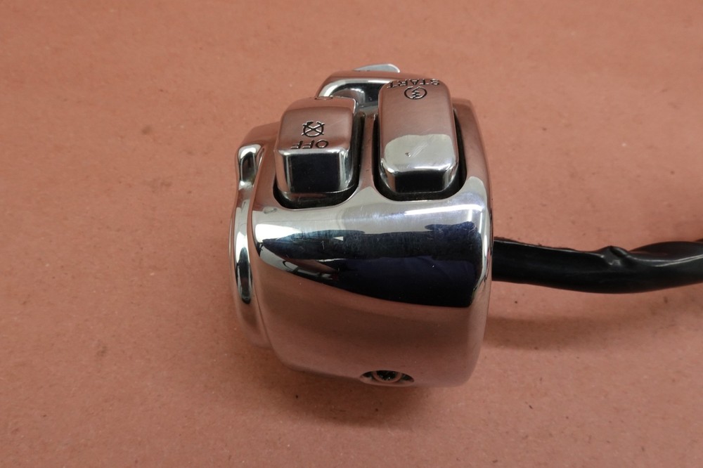 2000-2006 Harley Davidson Electra Glide RIGHT CONTROL SWITCH START STOP