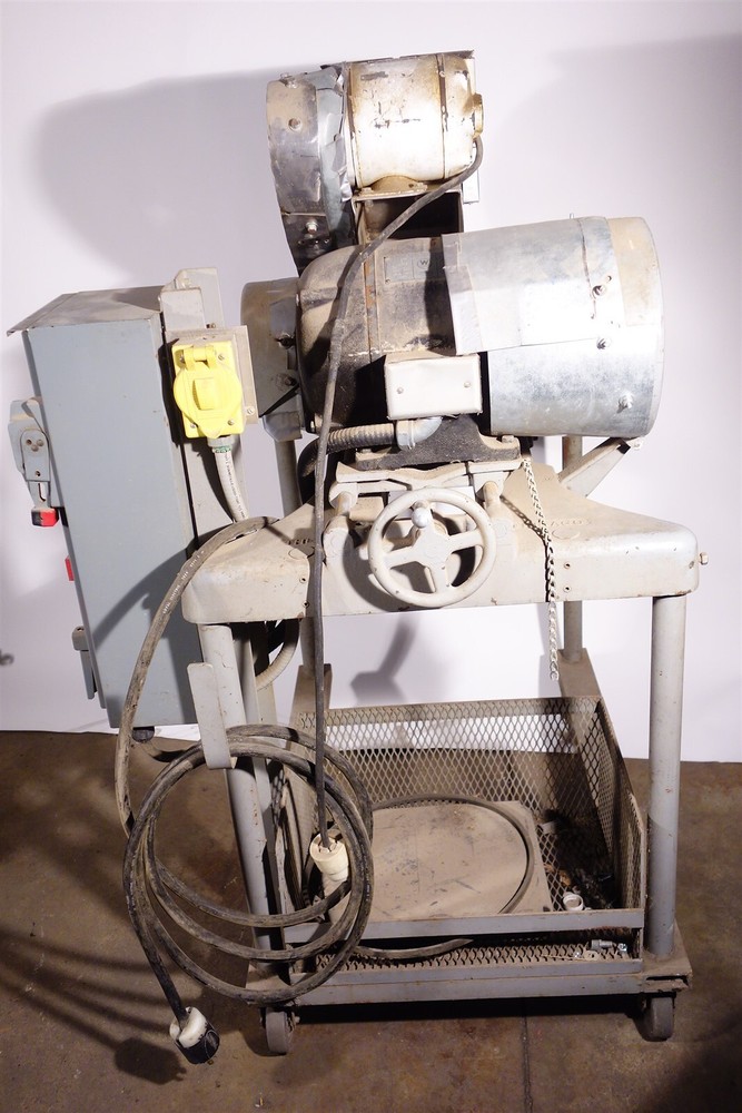 FitzMill Model D Comminuting Machine / Hammer / Knife Mill