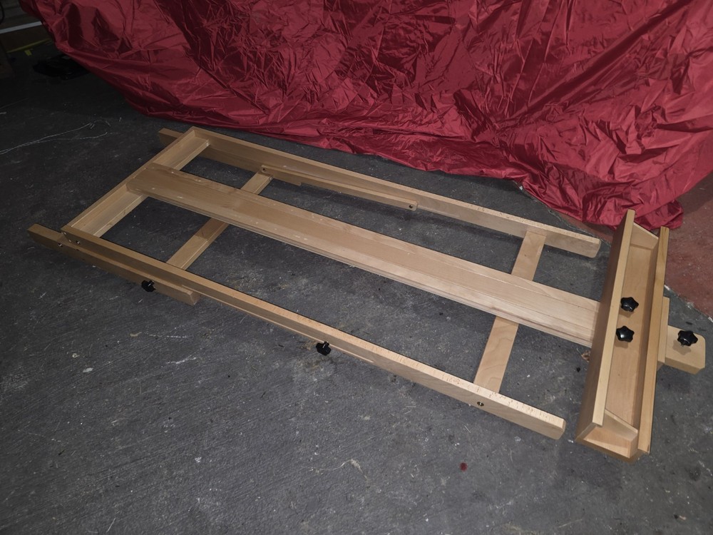 H Frame High Quality Easel