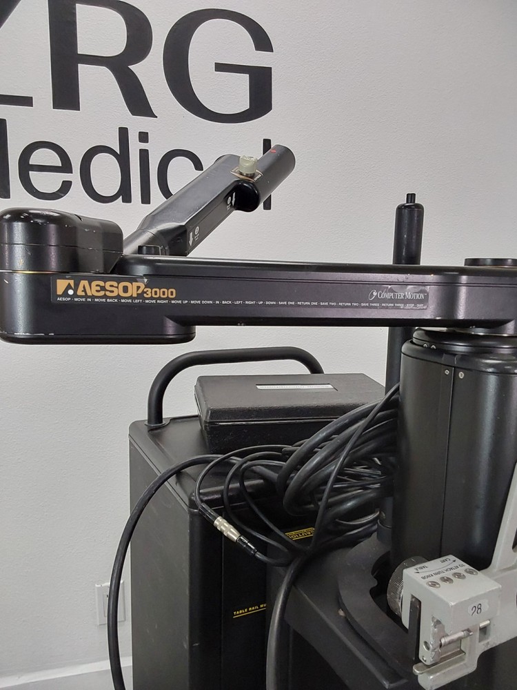 INTUITIVE SURGICAL AESOP 3000 Surgical Robot System