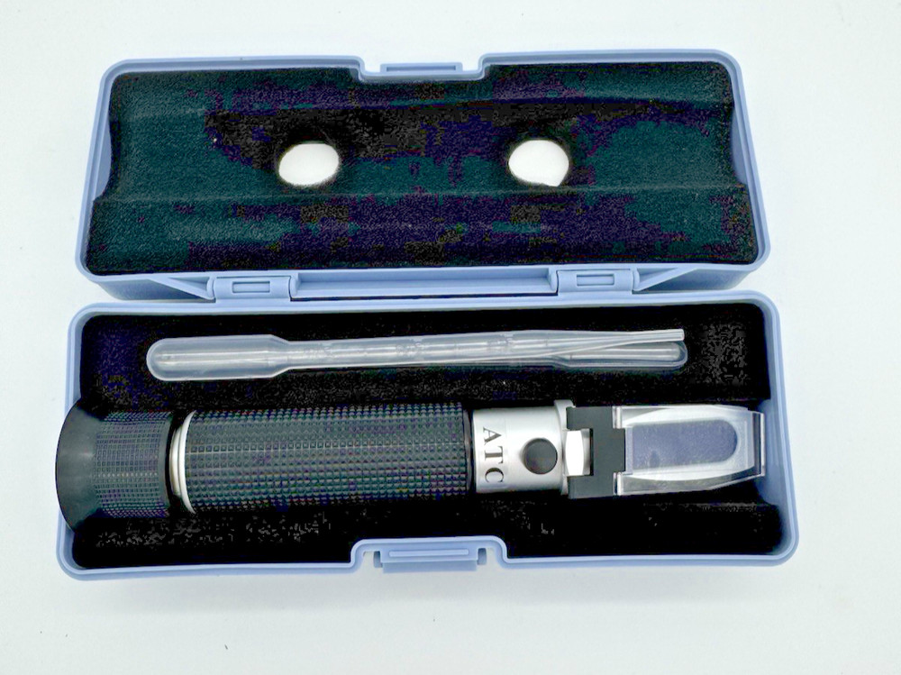 ATC Hand Held Refractometer With Case and Box