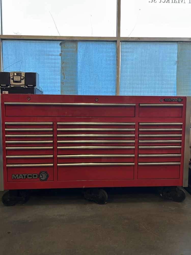 Matco mechanics shop large rolling tool box