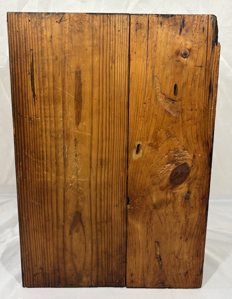 Antique Victorian Solid Oak Storage Box Chest Lock Box Fabric Lined 17.75”x12.25