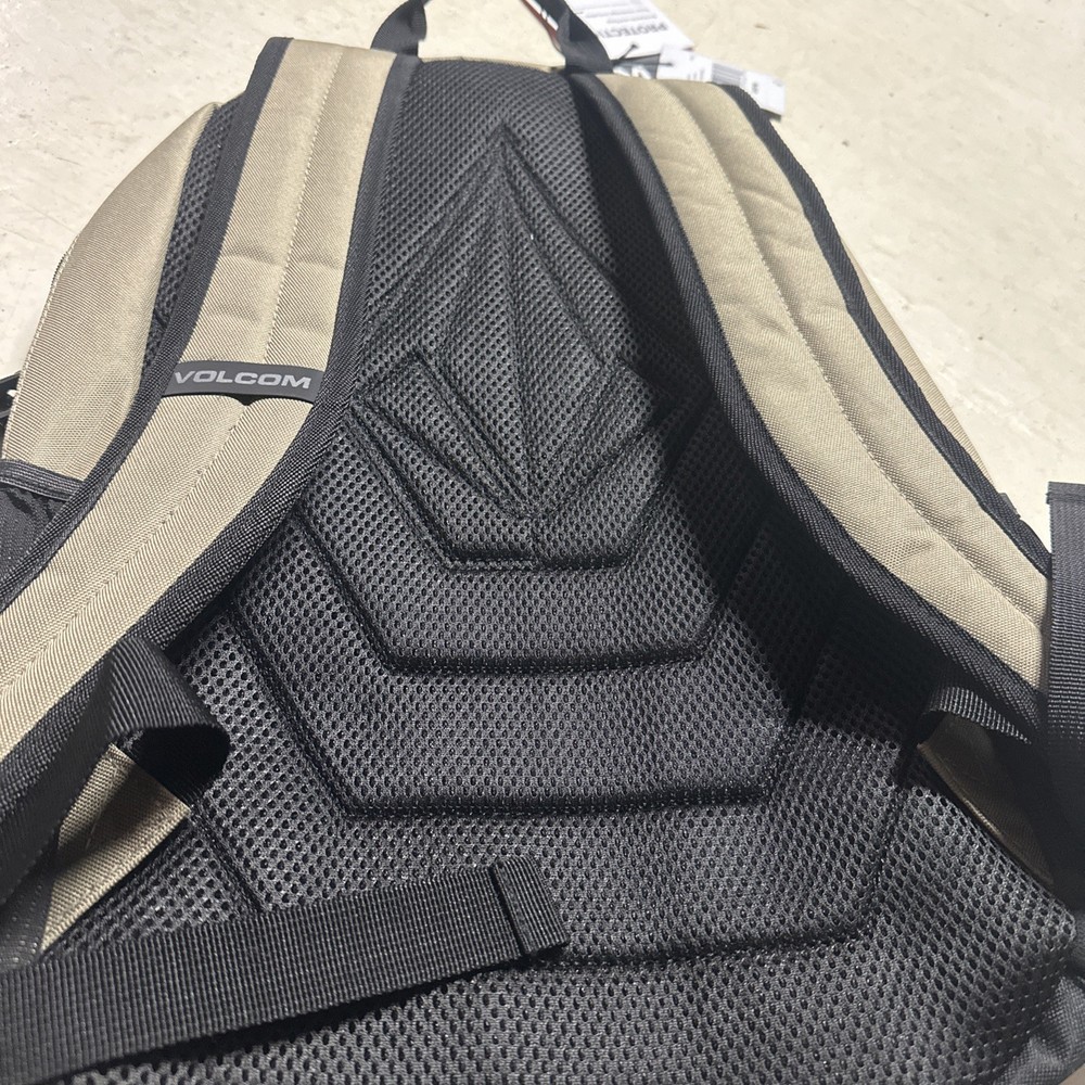 VOLCOM Dark Khaki Variable Back Pack School Bag Hiking Carry Brown BACKPACK