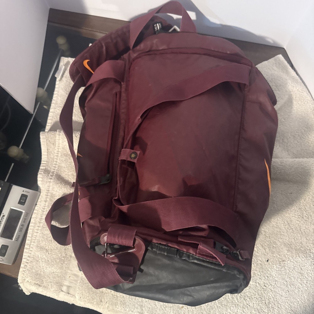 Nike Maroon Engineered Carry System Softball Baseball Backpack Bag