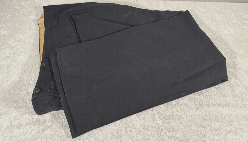 ORIGINAL WWII US NAVY SUBMARINE OFFICERS UNIFORM