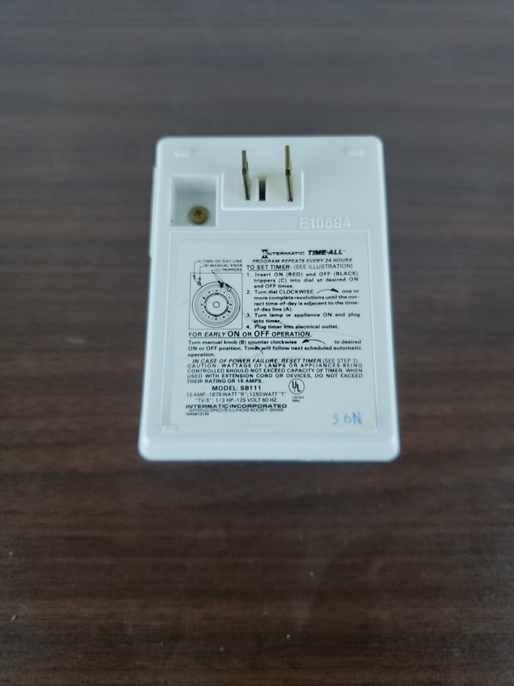 Intermatic 24 Hour Lamp & Appliance Timer 1 On/Off Setting SB111