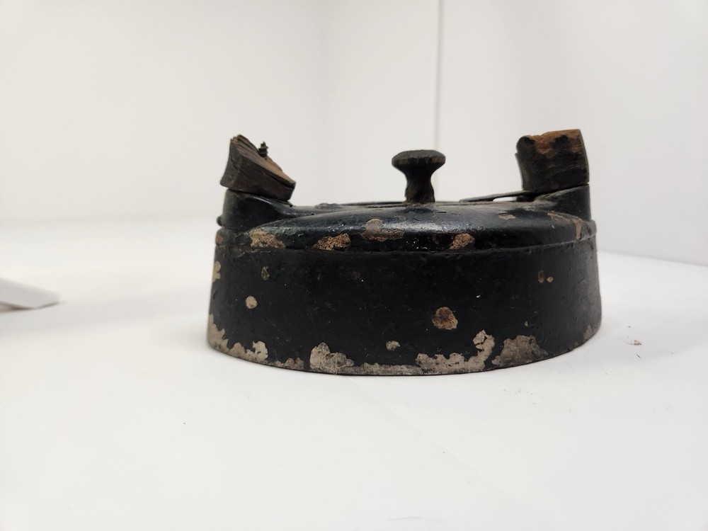 Antique Sad Iron 7” No Handle Cast Iron Vintage