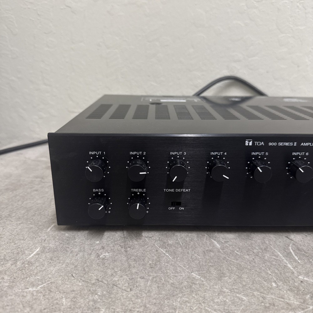 TOA M-900MK2 SERIES II AMPLIFIER