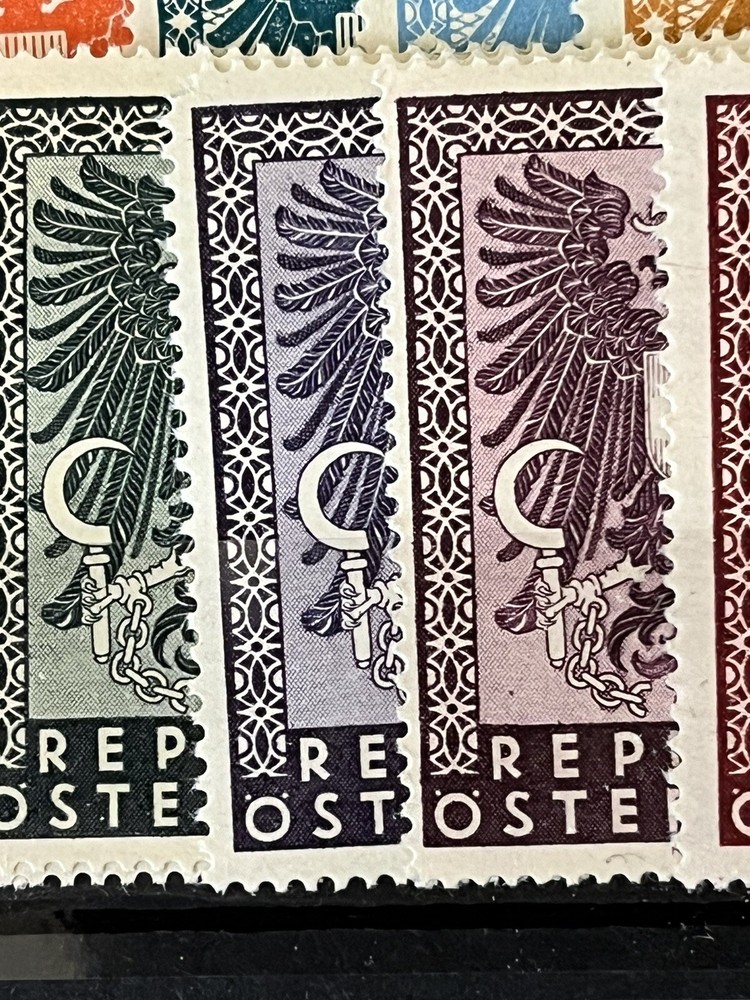 AUSTRIA 1945 - Post Horn, Renner Government - 2 Complete Sets - MNH