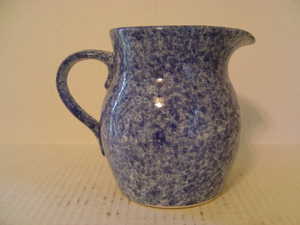 VINTAGE BLUE SPONGEWARE STONEWARE PITCHER 6" HIGH
