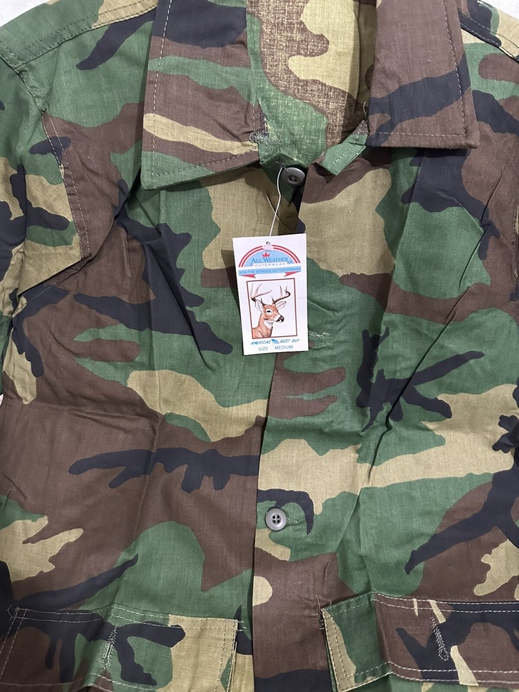 Woodland Combat Uniform Shirt Field Jacket Top Size Medium