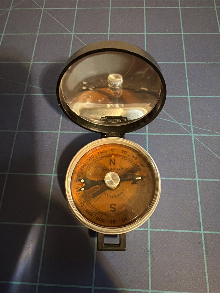 Precise Pathfinder Pocket Compass ( Made in West Germany) Nice