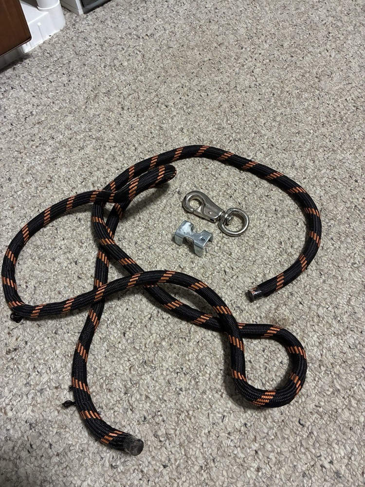 Lead Ropes And Rope Halters