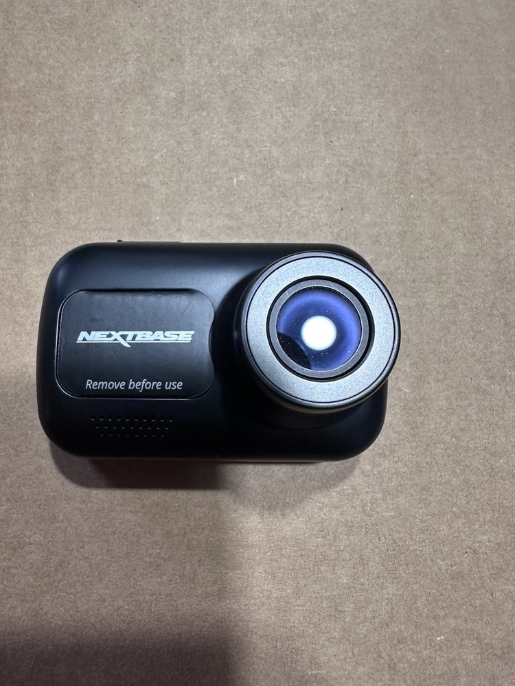 Nextbase 122 Dash Cam 720p HD DVR Click&Go PRO Mount Open Box