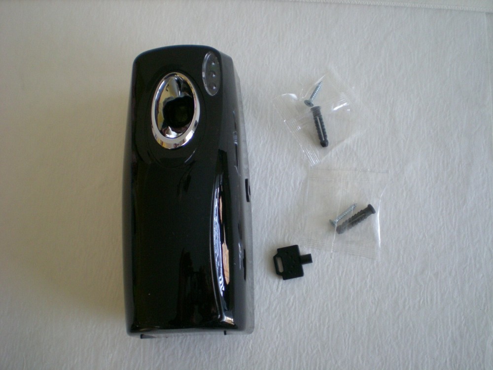 F-Matic FS100B-N METERWD SPRAY Dispenser ,black