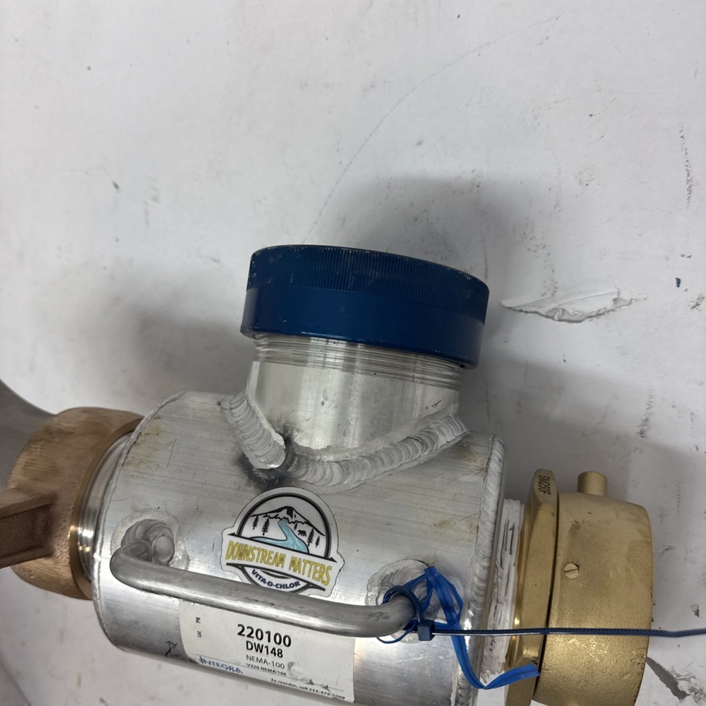 Integra Clear FNST x MNST 2-1/2 in. Dechlorinator