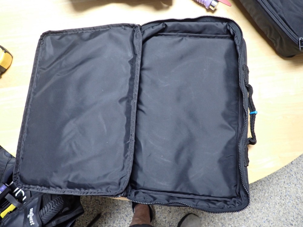Sea Quest Scuba Regulator Bag Used Nice Condition