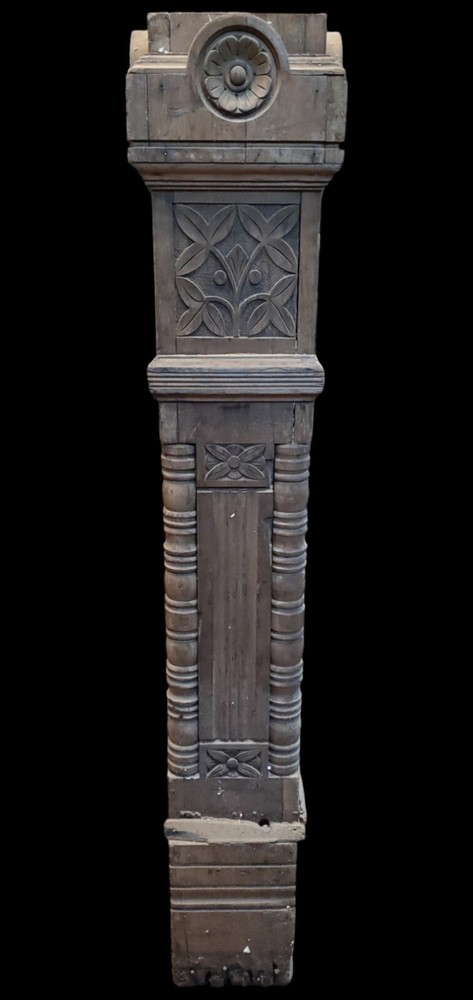 Newel Post GAM0253