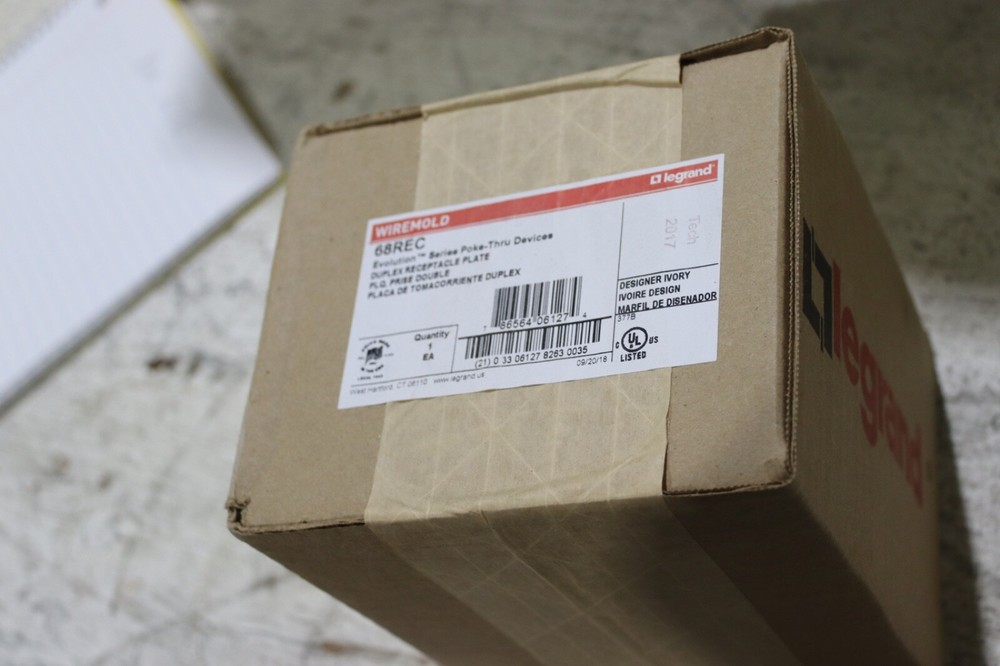 Wiremold 68REC Evolution POKE THRU DEVICE