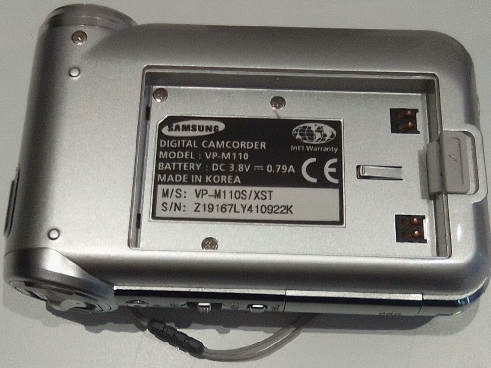 Samsung Digital Camcorder VP-M110