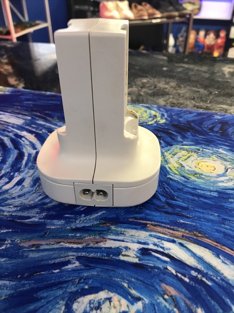 Microsoft Xbox 360 Wired Controller Battery Quick Charger Kit