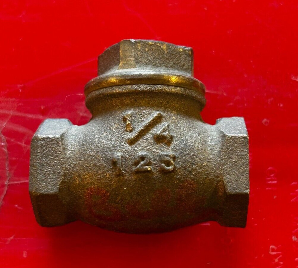 Hammond 1/4" Brass Check Valve Threaded 125