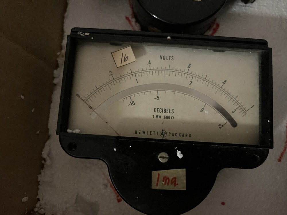 11 Hewlett Packard RMS Volts - Decibels, DBM, Percent Modulation UNTESTED/AS IS