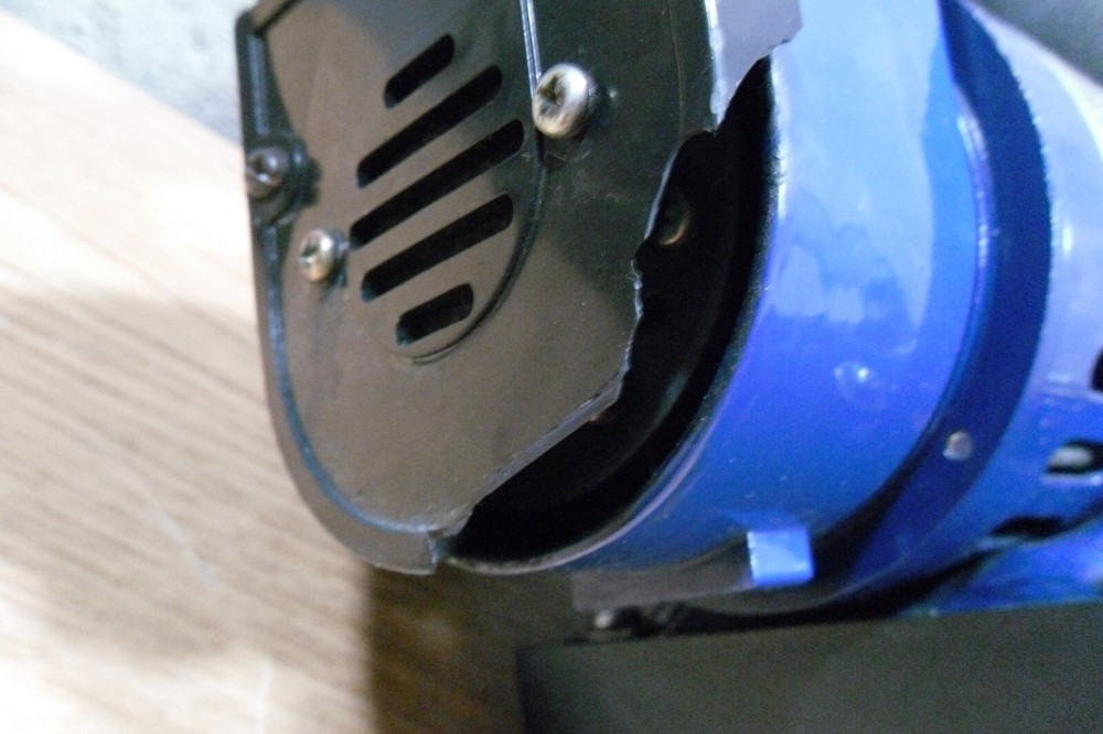 Bakery Crafts Mini Compressor AB-C4 & 4 Airbrushes & Parts Bundle