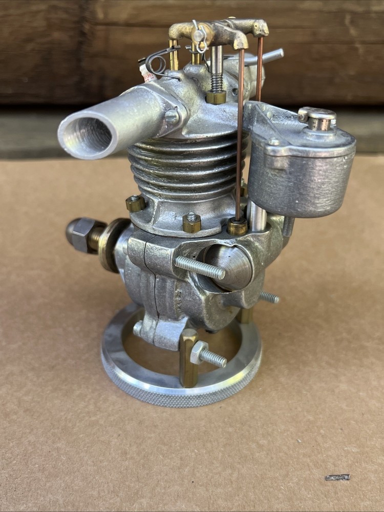 FEENEY 10 cc MODEL AIRPLANE ENGINE FOUR STROKE