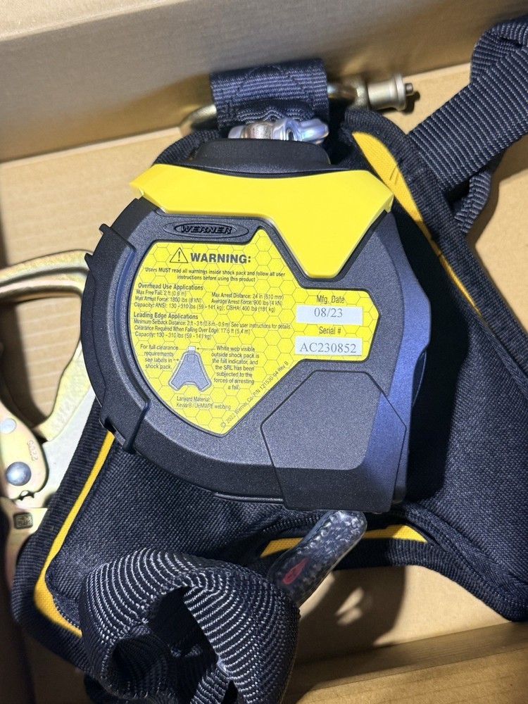 WERNER R430006LE-TB 9ft Bantam Tie-Back Web Self-Retracting Lifeline New Class 2