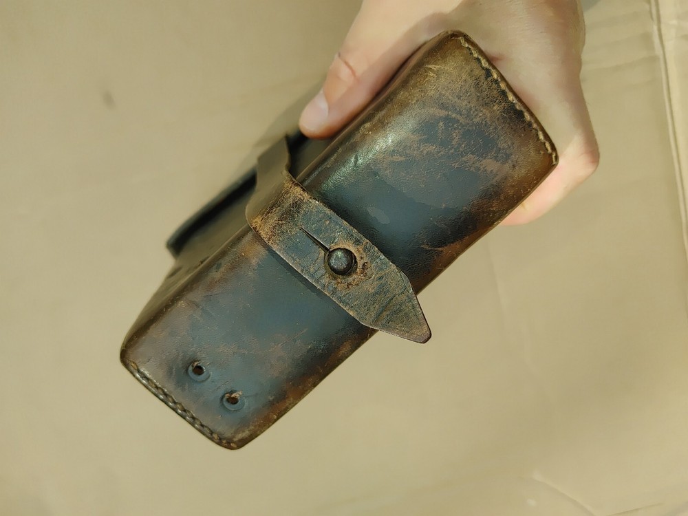 Original 1940 German Poeschl Binoculars Case leather