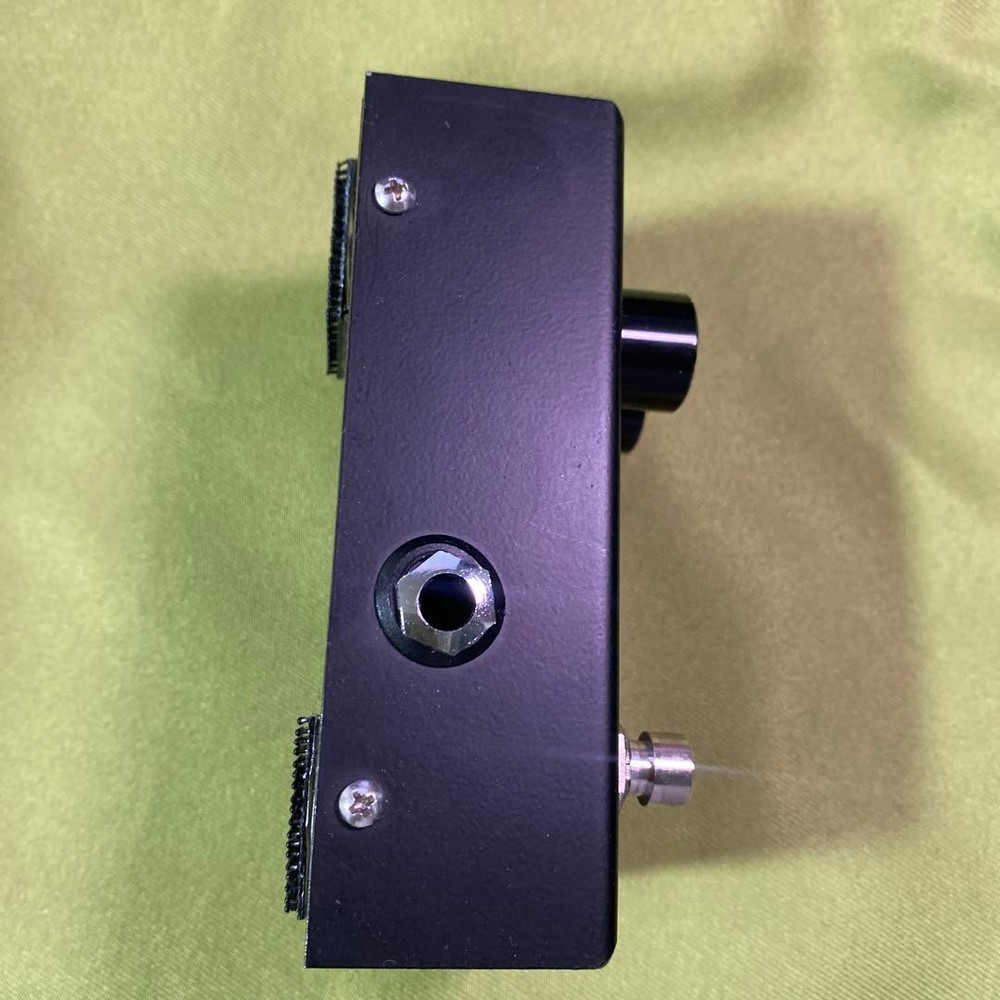 1981 INVENTIONS LVL Clean Boost Guitar Effect Pedal